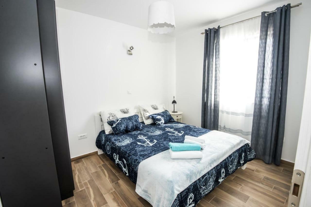 Blue Pearl Apartment Rogoznica  Exterior foto