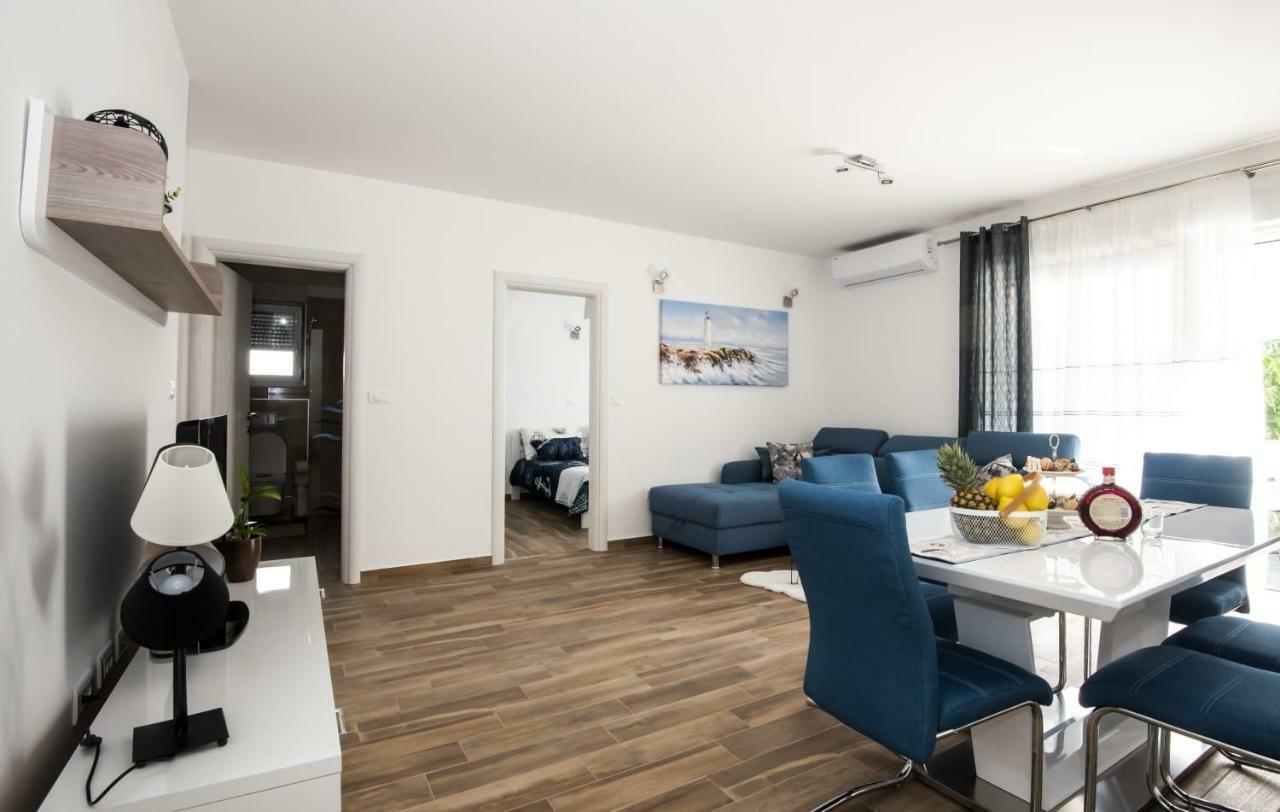 Blue Pearl Apartment Rogoznica  Exterior foto